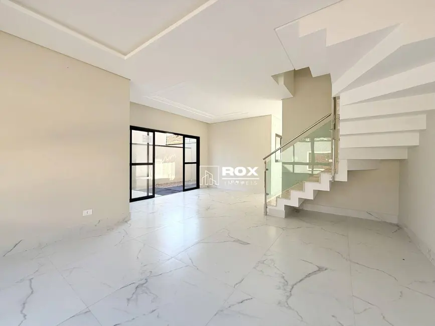 Foto 5 de Sobrado com 3 quartos para alugar, 123m2 em Água Verde, Curitiba - PR