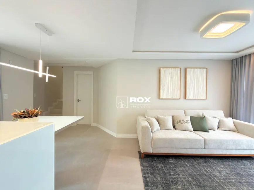 Foto 6 de Sobrado com 3 quartos à venda, 139m2 em Santa Felicidade, Curitiba - PR