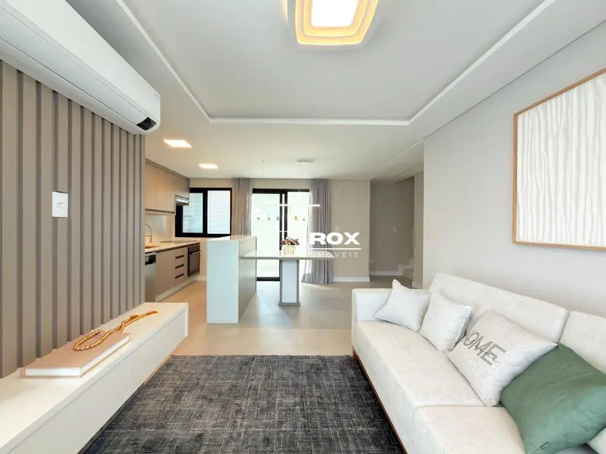 Foto 1 de Sobrado com 3 quartos à venda, 139m2 em Santa Felicidade, Curitiba - PR