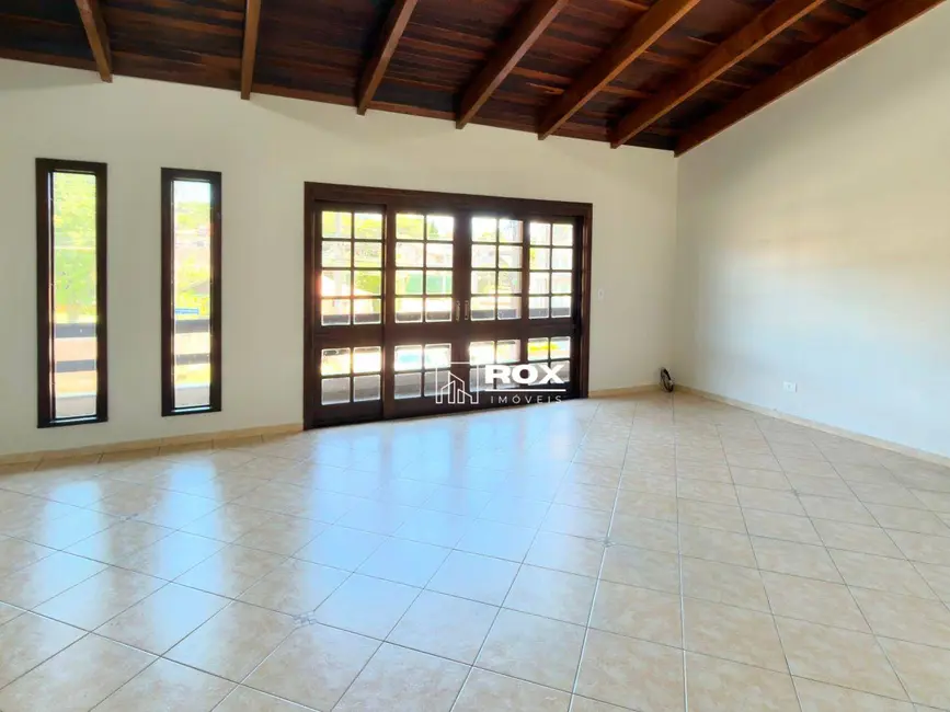 Apartamento com 3 quartos para alugar, 250m2 em Santa Felicidade, Curitiba - PR - imagem 5 Foto 5 de Apartamento com 3 quartos para alugar, 250m2 em Santa Felicidade, Curitiba - PR