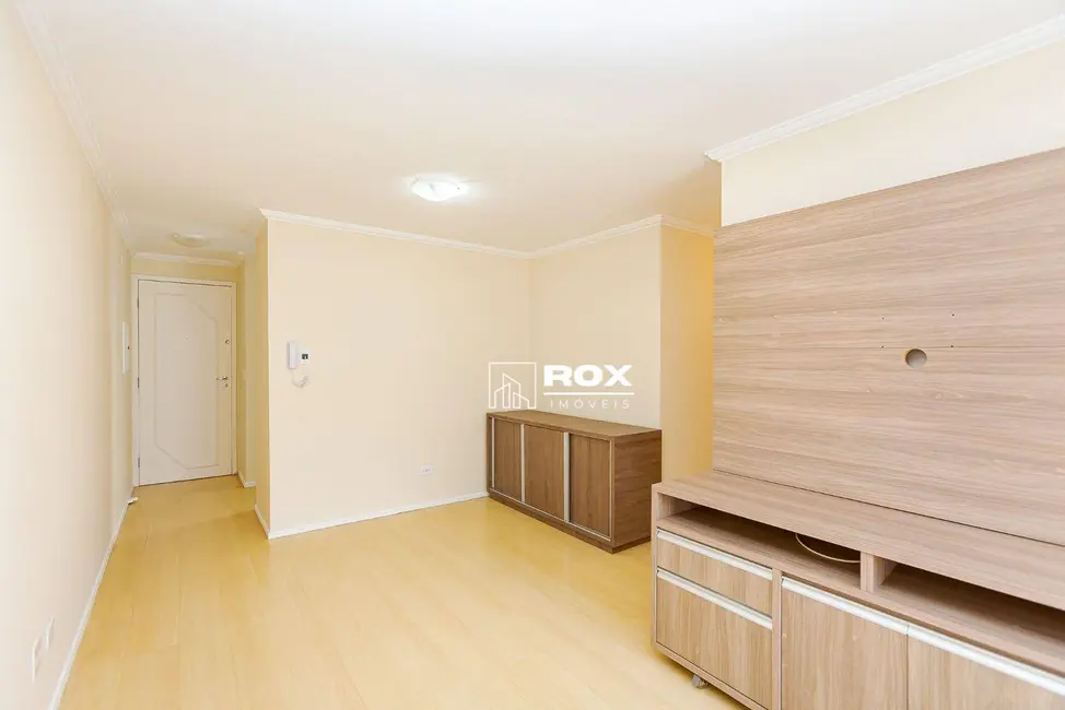 Apartamento com 2 quartos para alugar, 79m2 em São Braz, Curitiba - PR - imagem 3 Foto 3 de Apartamento com 2 quartos para alugar, 79m2 em São Braz, Curitiba - PR