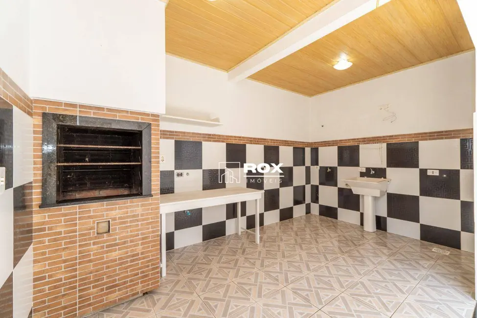 Foto 8 de Sobrado com 4 quartos à venda, 140m2 em Almirante Tamandare - PR