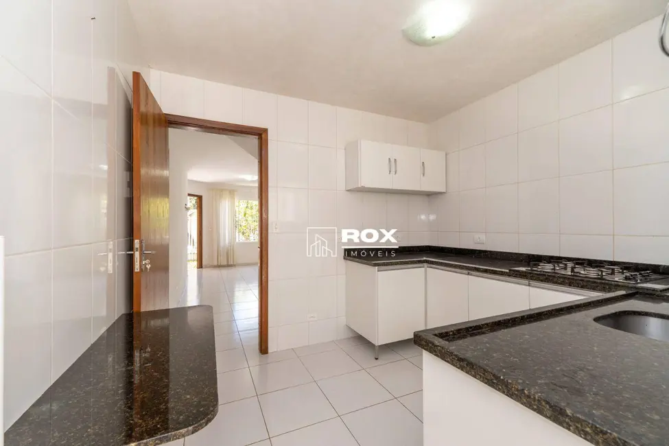 Foto 6 de Sobrado com 4 quartos à venda, 140m2 em Almirante Tamandare - PR