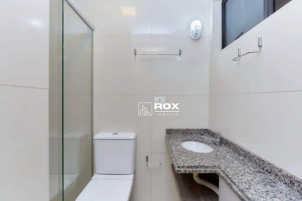 Kitnet com 1 quarto à venda, 48m2 em Mercês, Curitiba - PR - imagem 9 Foto 9 de Kitnet com 1 quarto à venda, 48m2 em Mercês, Curitiba - PR