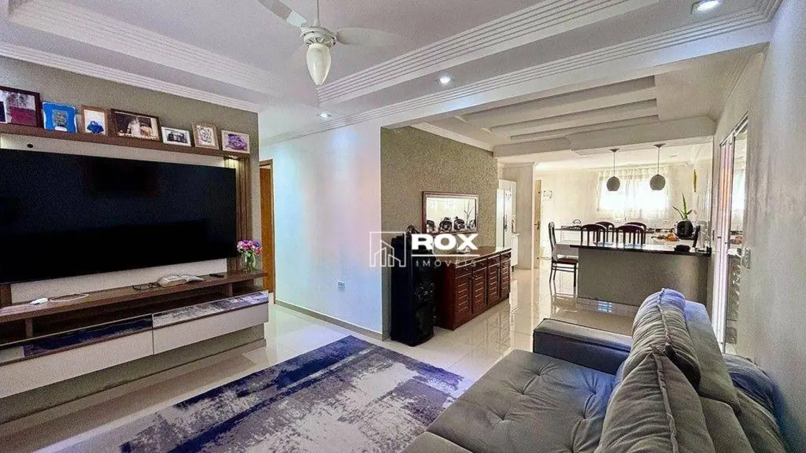 Foto 3 de Casa com 4 quartos à venda, 324m2 em Pontal Do Parana - PR