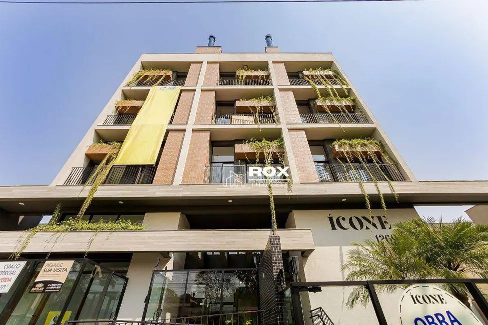 Apartamento com 1 quarto à venda, 57m2 em Hugo Lange, Curitiba - PR - imagem 1 Foto 1 de Apartamento com 1 quarto à venda, 57m2 em Hugo Lange, Curitiba - PR