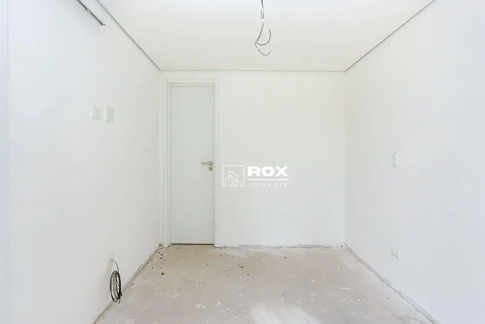 Apartamento com 1 quarto à venda, 57m2 em Hugo Lange, Curitiba - PR - imagem 7 Foto 7 de Apartamento com 1 quarto à venda, 57m2 em Hugo Lange, Curitiba - PR