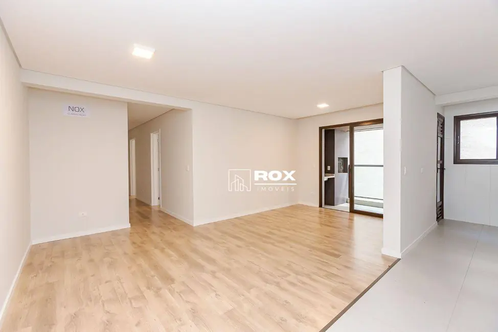 Apartamento com 3 quartos à venda, 113m2 em Juvevê, Curitiba - PR - imagem 7 Foto 7 de Apartamento com 3 quartos à venda, 113m2 em Juvevê, Curitiba - PR