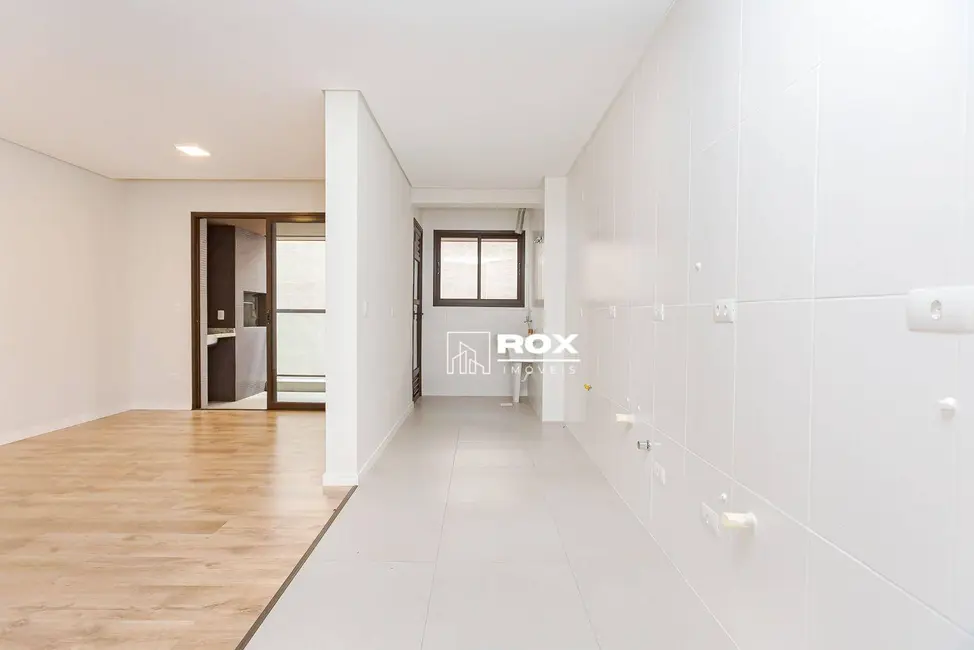 Apartamento com 3 quartos à venda, 113m2 em Juvevê, Curitiba - PR - imagem 4 Foto 4 de Apartamento com 3 quartos à venda, 113m2 em Juvevê, Curitiba - PR