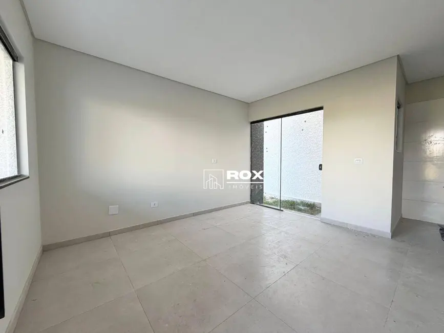 Foto 5 de Sobrado com 3 quartos à venda, 141m2 em Pinheirinho, Curitiba - PR