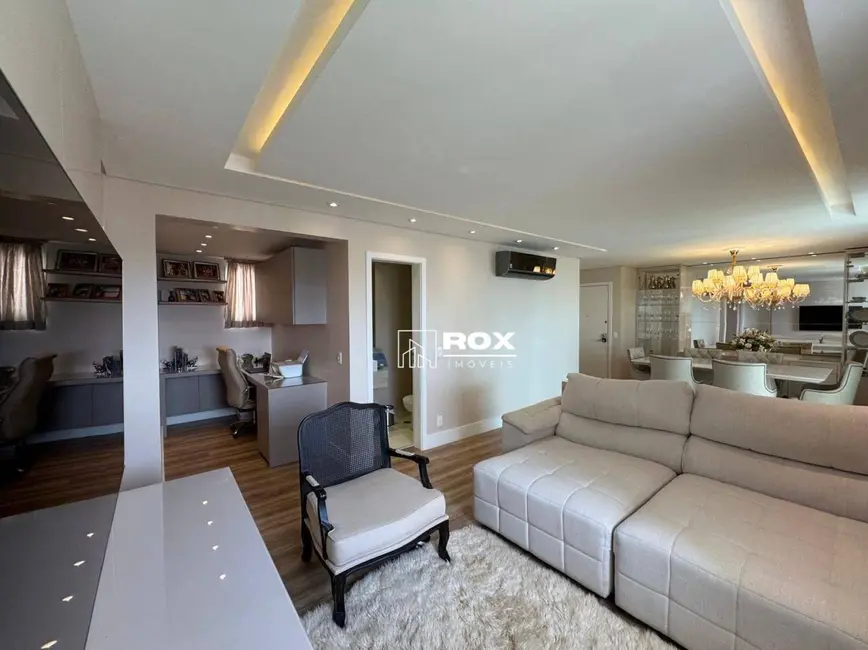 Foto 3 de Apartamento com 3 quartos à venda, 218m2 em Curitiba - PR