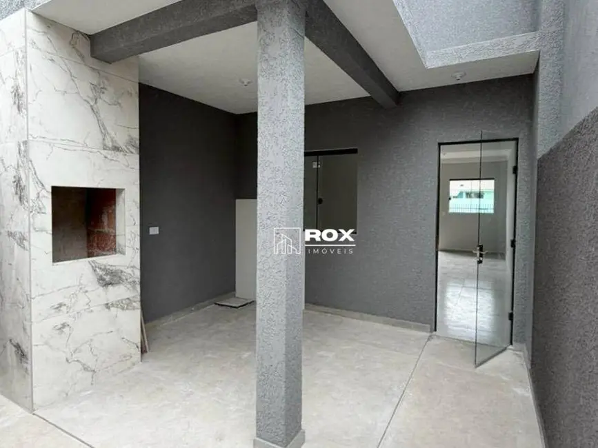 Sobrado com 3 quartos à venda, 73m2 em Campo de Santana, Curitiba - PR - imagem 2 Foto 2 de Sobrado com 3 quartos à venda, 73m2 em Campo de Santana, Curitiba - PR