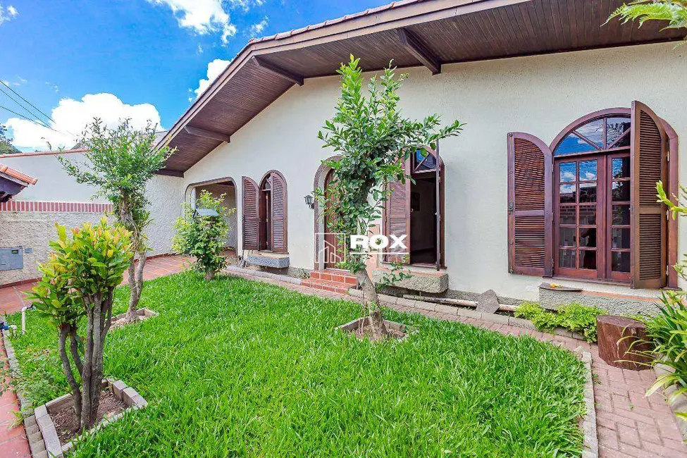Foto 1 de Casa com 3 quartos à venda, 252m2 em Portão, Curitiba - PR