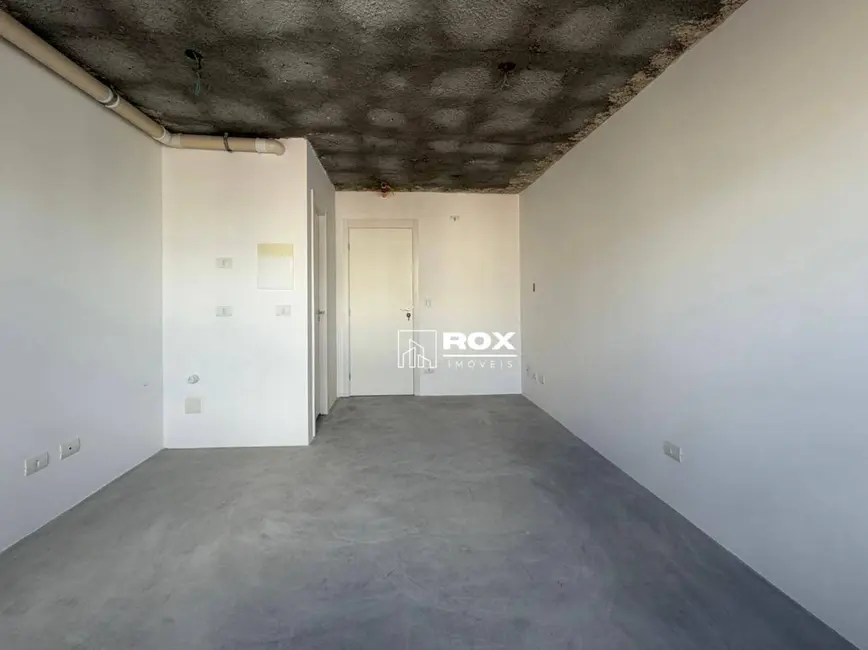 Sala Comercial à venda, 33m2 em Centro, Curitiba - PR - imagem 2 Foto 2 de Sala Comercial à venda, 33m2 em Centro, Curitiba - PR