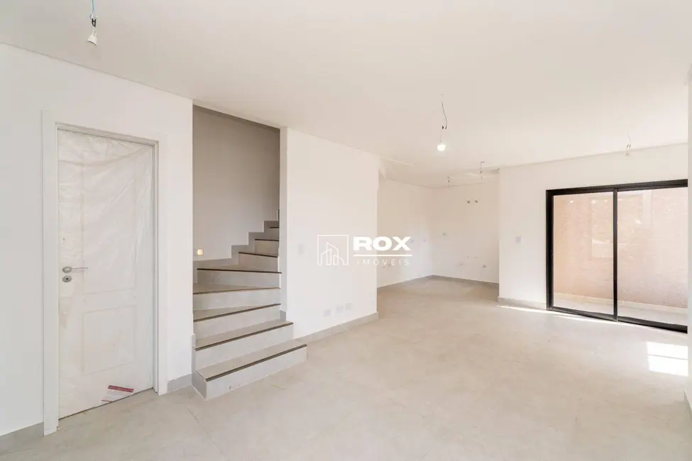 Foto 3 de Sobrado com 3 quartos à venda, 128m2 em Vista Alegre, Curitiba - PR