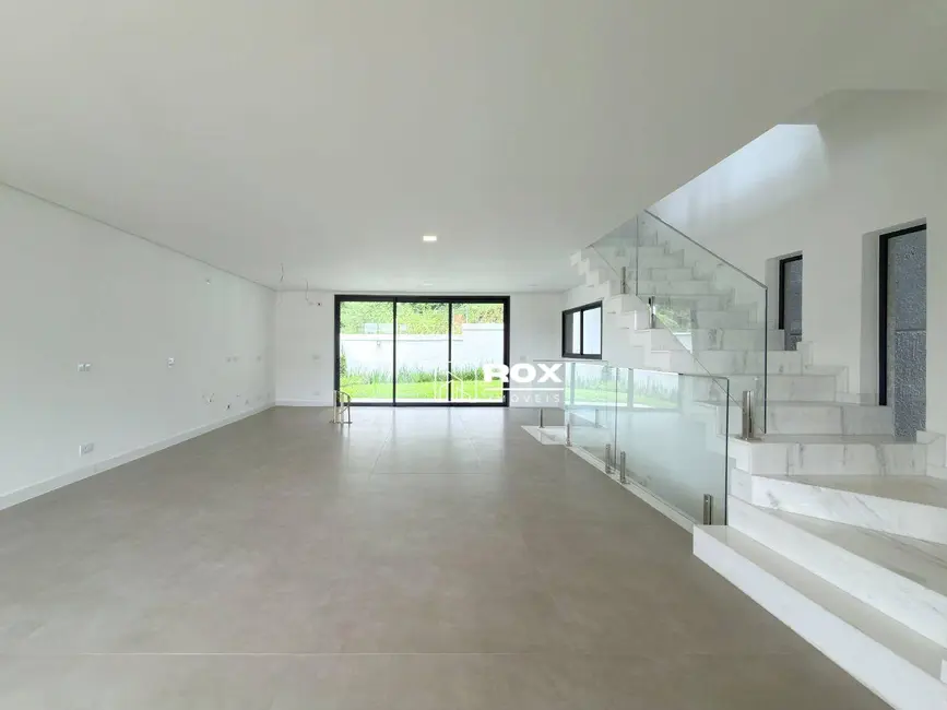 Foto 2 de Casa de Condomínio com 3 quartos à venda, 160m2 em Santa Cândida, Curitiba - PR