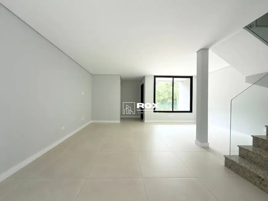 Foto 5 de Sobrado com 3 quartos à venda, 90m2 em Santa Cândida, Curitiba - PR