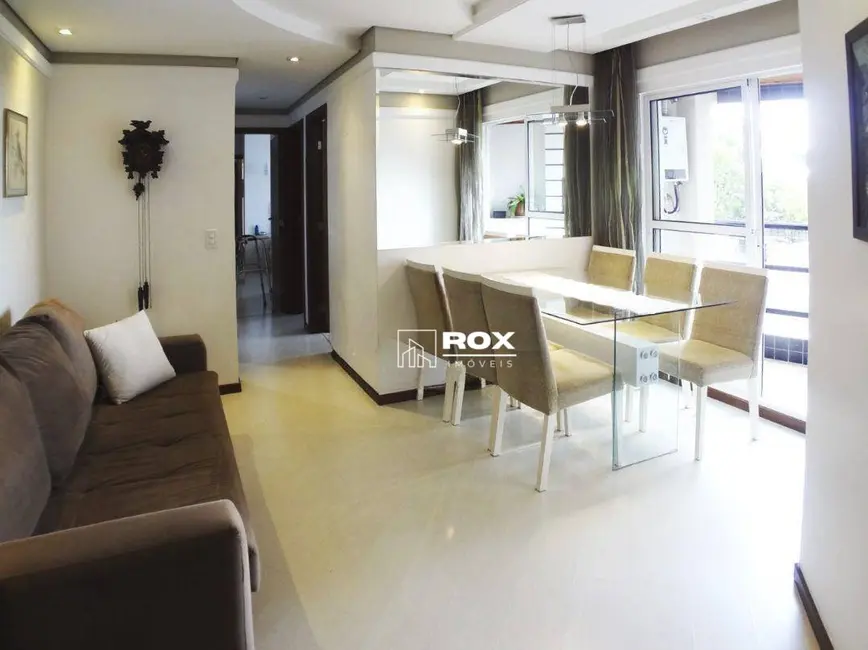 Apartamento com 3 quartos para alugar, 70m2 em Novo Mundo, Curitiba - PR - imagem 1 Foto 1 de Apartamento com 3 quartos para alugar, 70m2 em Novo Mundo, Curitiba - PR