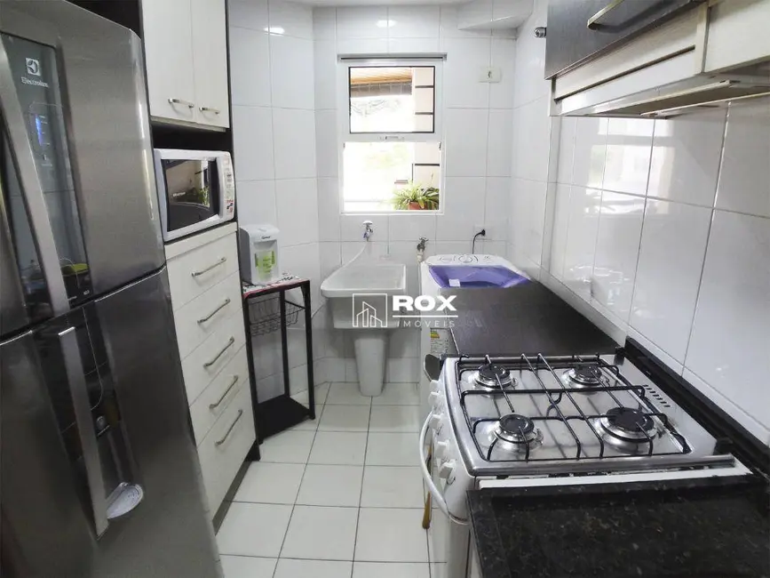 Apartamento com 3 quartos para alugar, 70m2 em Novo Mundo, Curitiba - PR - imagem 5 Foto 5 de Apartamento com 3 quartos para alugar, 70m2 em Novo Mundo, Curitiba - PR