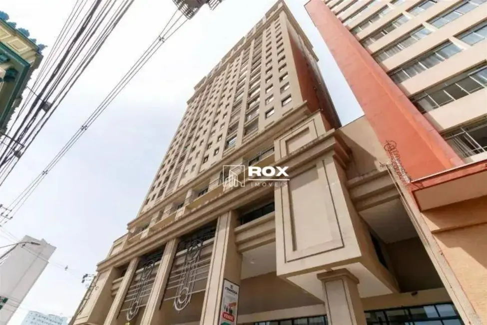 Apartamento com 2 quartos à venda, 79m2 em Centro, Curitiba - PR - imagem 1 Foto 1 de Apartamento com 2 quartos à venda, 79m2 em Centro, Curitiba - PR