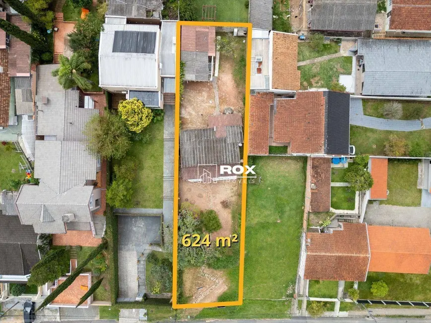 Foto 1 de Terreno / Lote à venda, 624m2 em Santo Inácio, Curitiba - PR