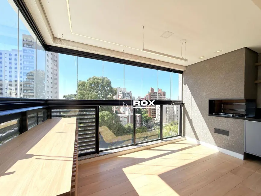 Apartamento com 3 quartos à venda, 169m2 em Cabral, Curitiba - PR - imagem 4 Foto 4 de Apartamento com 3 quartos à venda, 169m2 em Cabral, Curitiba - PR