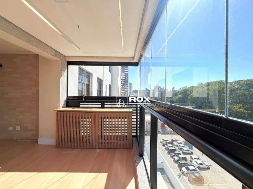 Apartamento com 3 quartos à venda, 169m2 em Cabral, Curitiba - PR - imagem 7 Foto 7 de Apartamento com 3 quartos à venda, 169m2 em Cabral, Curitiba - PR