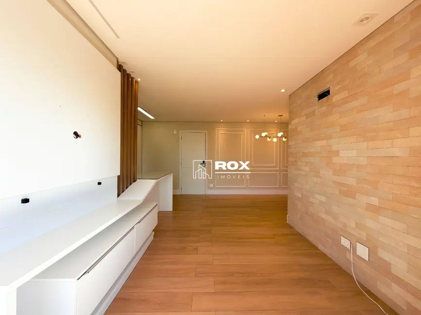 Apartamento com 3 quartos à venda, 169m2 em Cabral, Curitiba - PR - imagem 5 Foto 5 de Apartamento com 3 quartos à venda, 169m2 em Cabral, Curitiba - PR