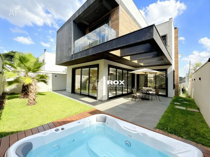 Foto 2 de Casa de Condomínio com 3 quartos à venda, 300m2 em Tingui, Curitiba - PR