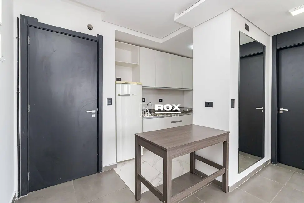 Kitnet com 1 quarto para alugar, 48m2 em Prado Velho, Curitiba - PR - imagem 9 Foto 9 de Kitnet com 1 quarto para alugar, 48m2 em Prado Velho, Curitiba - PR