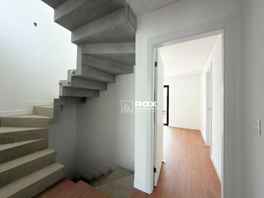 Foto 7 de Sobrado com 3 quartos à venda, 252m2 em Santa Felicidade, Curitiba - PR