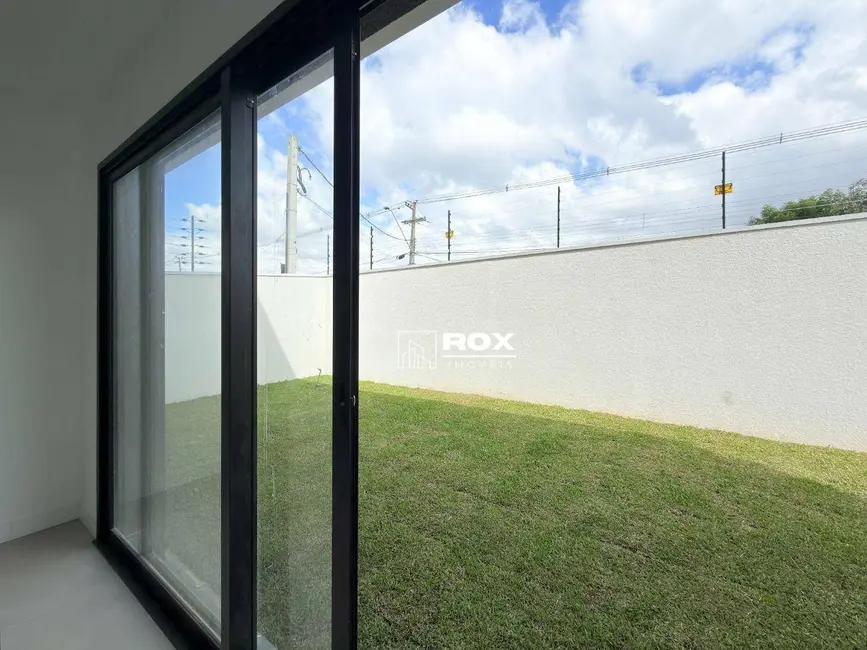 Foto 4 de Sobrado com 3 quartos à venda, 252m2 em Santa Felicidade, Curitiba - PR