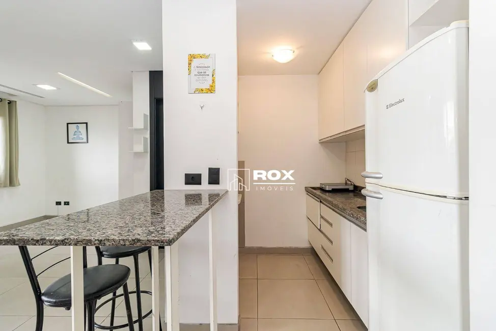 Foto 3 de Kitnet com 1 quarto para alugar, 46m2 em Prado Velho, Curitiba - PR