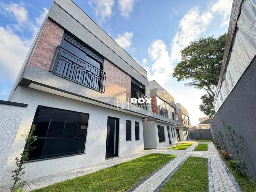 Foto 1 de Sobrado com 3 quartos à venda, 98m2 em São Braz, Curitiba - PR