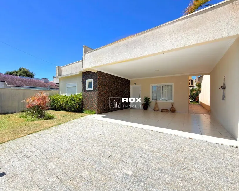 Foto 2 de Casa com 4 quartos à venda, 360m2 em Pontal Do Parana - PR