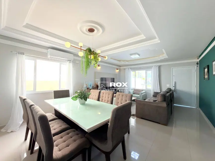 Foto 4 de Casa com 4 quartos à venda, 360m2 em Pontal Do Parana - PR