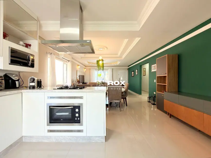 Foto 3 de Casa com 4 quartos à venda, 360m2 em Pontal Do Parana - PR