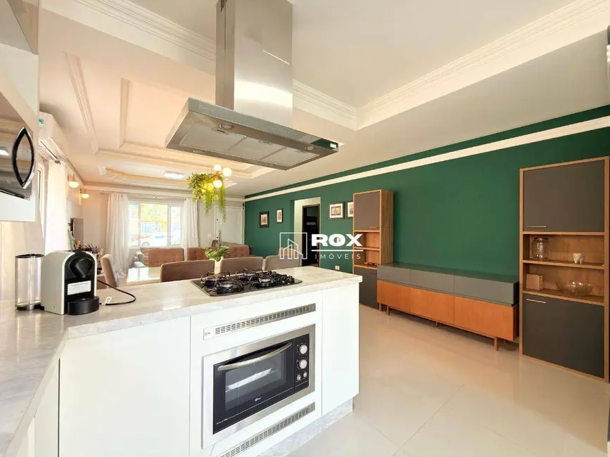 Foto 8 de Casa com 4 quartos à venda, 360m2 em Pontal Do Parana - PR