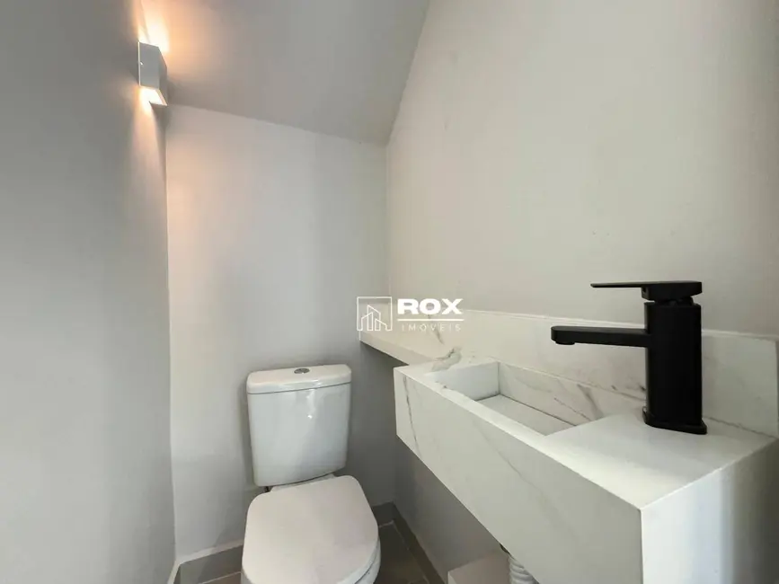 Foto 7 de Sobrado com 3 quartos à venda, 105m2 em São Braz, Curitiba - PR