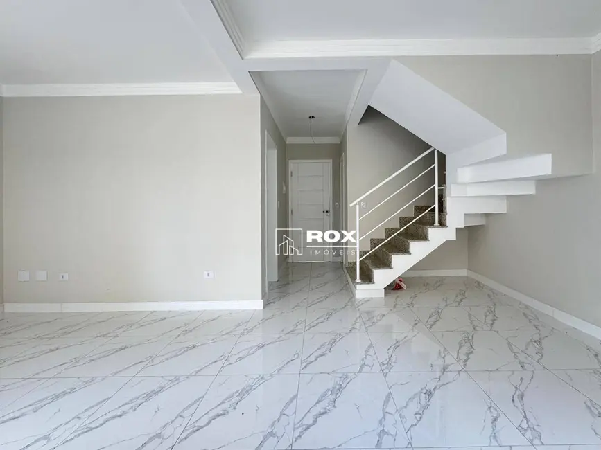 Foto 2 de Casa com 3 quartos à venda, 119m2 em Taboão, Curitiba - PR