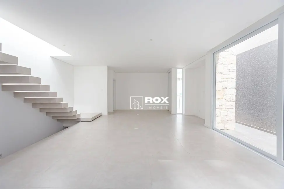 Foto 3 de Casa de Condomínio com 3 quartos à venda, 140m2 em Campo Comprido, Curitiba - PR