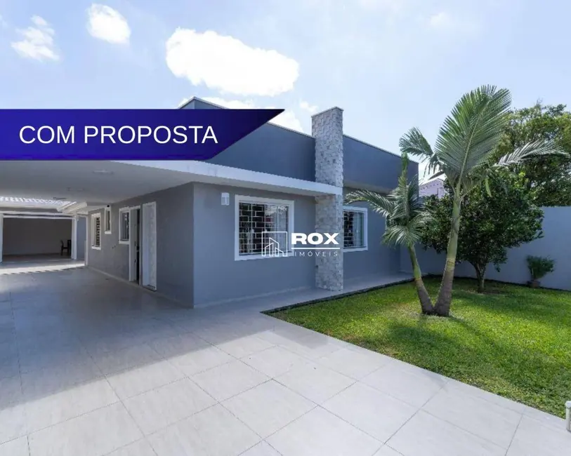 Foto 1 de Casa com 4 quartos à venda, 300m2 em Cajuru, Curitiba - PR
