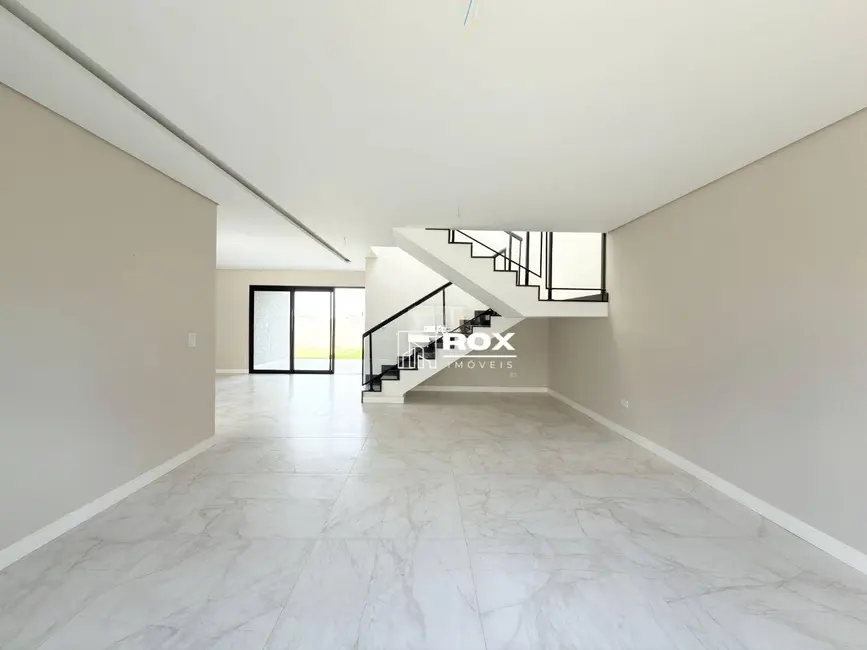 Foto 6 de Casa de Condomínio com 4 quartos à venda, 300m2 em Tingui, Curitiba - PR