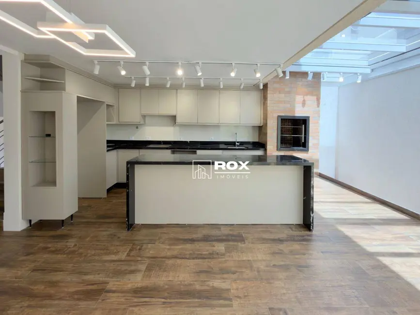 Foto 6 de Casa de Condomínio com 3 quartos para alugar, 116m2 em Santa Cândida, Curitiba - PR