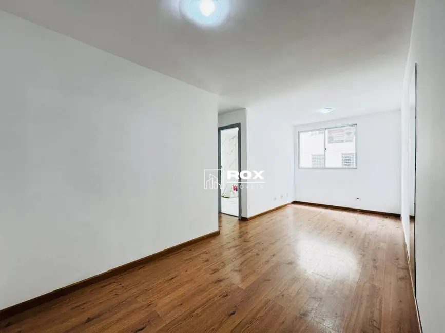 Foto 2 de Apartamento com 2 quartos à venda, 86m2 em Cristo Rei, Curitiba - PR