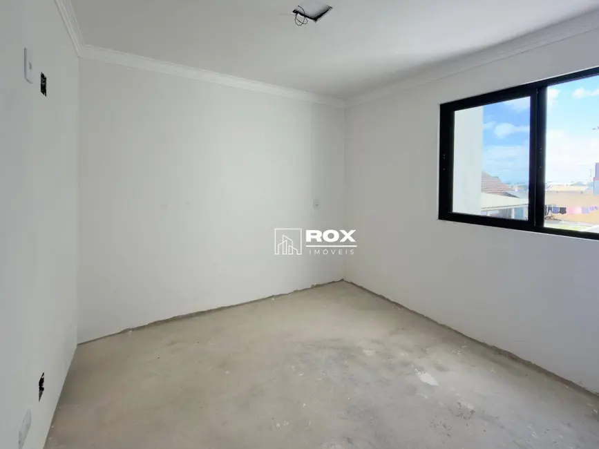 Foto 8 de Sobrado com 3 quartos à venda, 134m2 em Capão Raso, Curitiba - PR