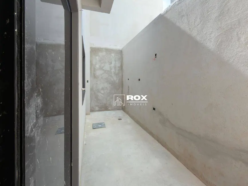 Foto 5 de Sobrado com 3 quartos à venda, 134m2 em Capão Raso, Curitiba - PR