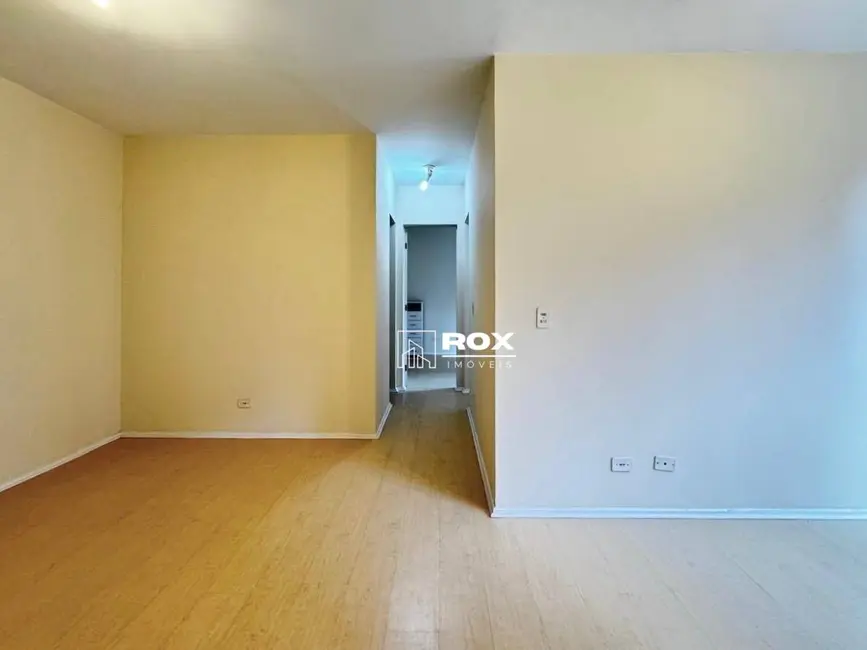 Foto 5 de Apartamento com 2 quartos à venda, 89m2 em Centro Cívico, Curitiba - PR