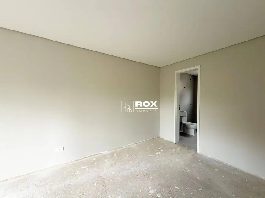 Foto 9 de Sobrado com 2 quartos à venda, 90m2 em Santa Cândida, Curitiba - PR