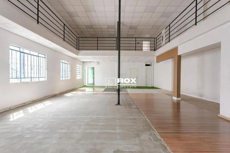 Foto 1 de Loja para alugar, 688m2 em Rebouças, Curitiba - PR